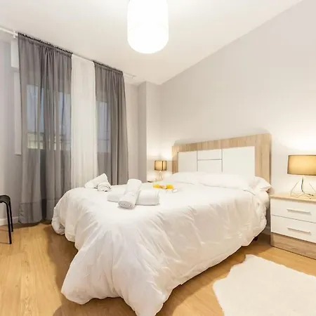 Charming Oasis In Oviedo With Private Terrace Arcos (Asturias)